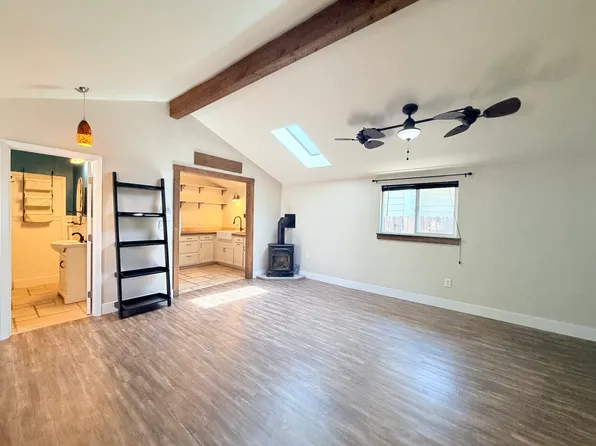 208 Circuit Dr Unit 1, Roseville, CA 95678