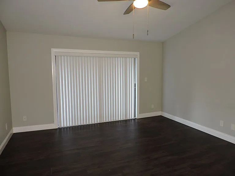 2299 Scenic Highway L #6 — Photo 3