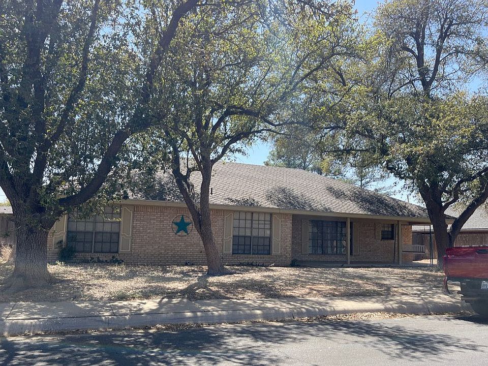 2nd image of 4205 Crestridge Dr