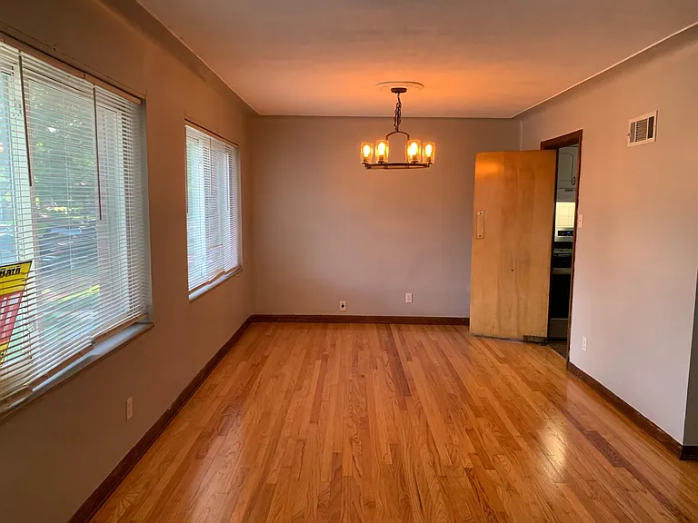 7109 Dartmouth Ave — Photo 3