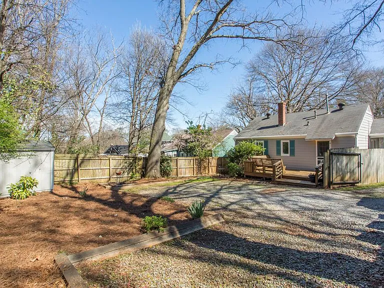 479 Stovall St SE — Photo 32