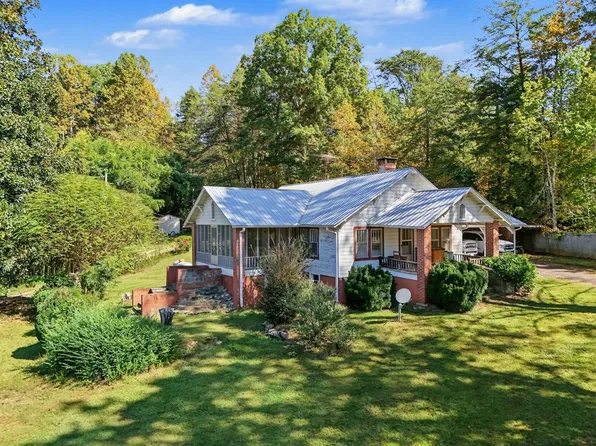 11872 Long Creek Hwy, Westminster, SC 29693