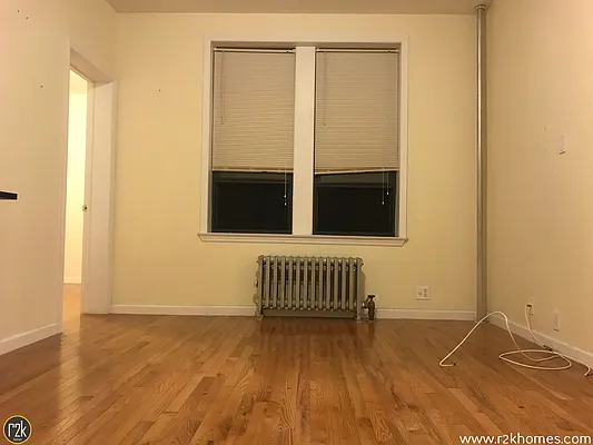 Rented by Realty 2000 Corp | media 23