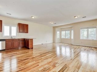 111 Arlington Ave #2, Jersey City, NJ 07305