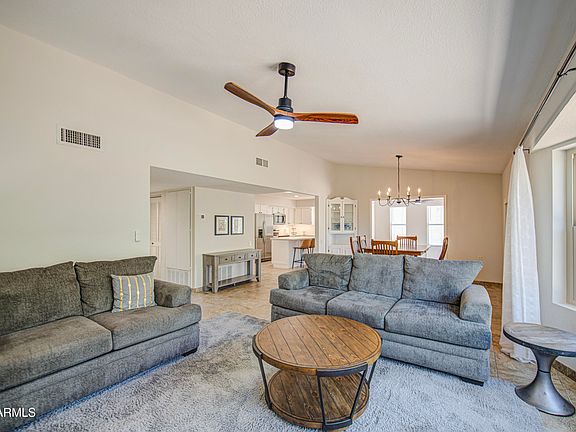 3rd image of 964 LEISURE WORLD --