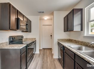 1508 Lindsey St, Fort Worth, TX 76105