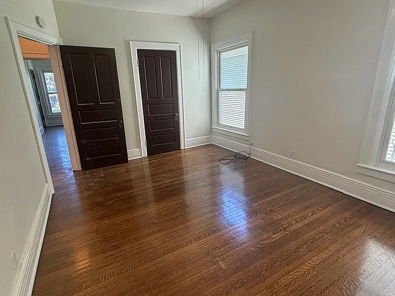 537 W Ferry St #3 — Photo 7