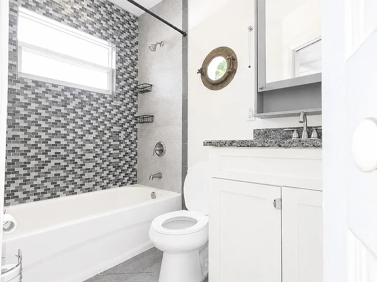 3709 S Olive Ave #301 — Photo 16
