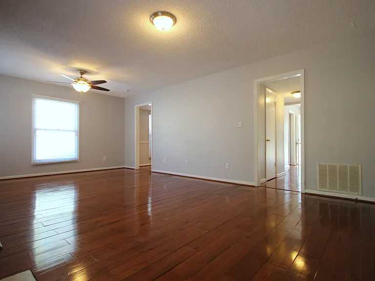 1472 Twin Branches Cir SE — Photo 8