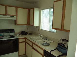 1120 Wilma Dr, Hollister, CA 95023