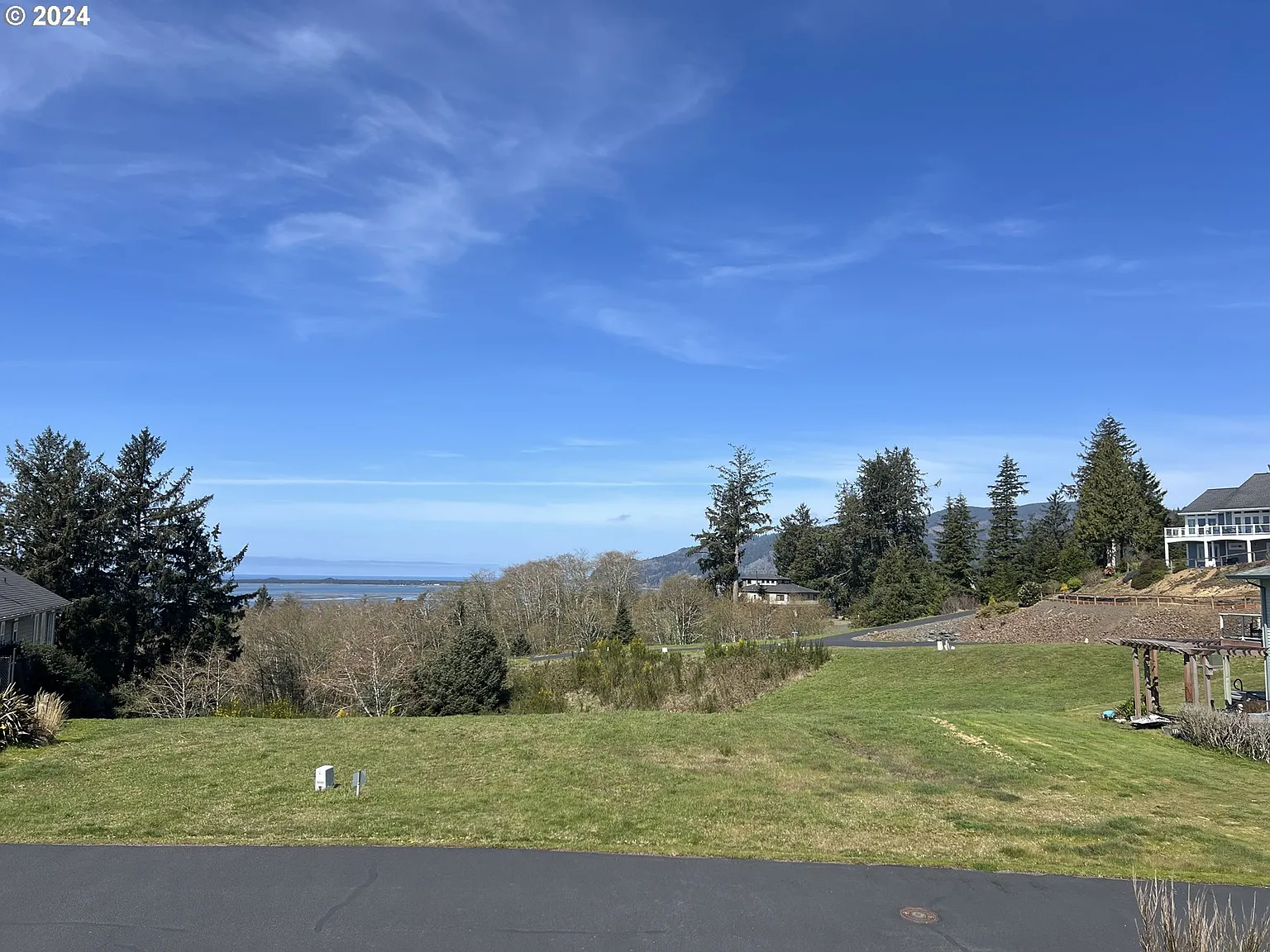 Ocean Ct #27 photo 1