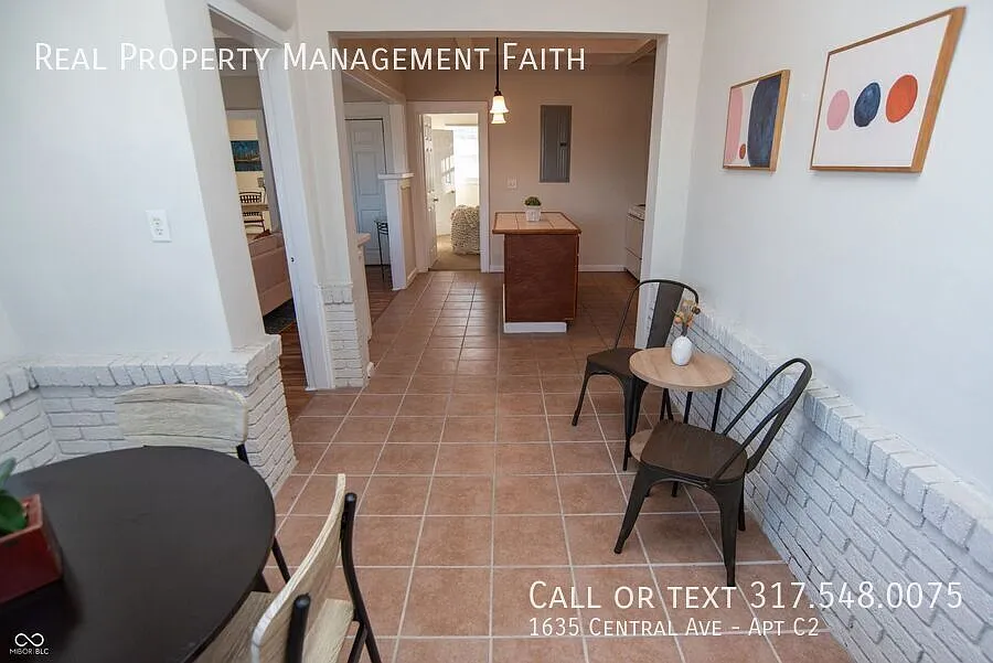 2-bedroom Apartment — Photo 3