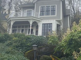 1950 SW Market Street Dr, Portland, OR 97201