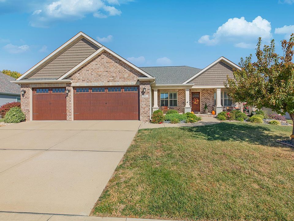 1st image of 145 Meridian Oaks Dr