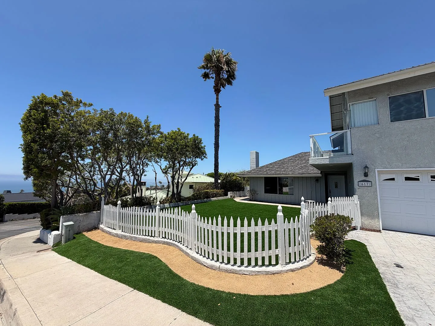 Beautiful Ocean View Home in San Clemente — Photo 3