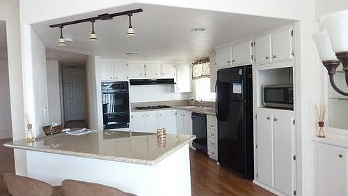 3rd image of 3340 Del Sol Blvd Space 19