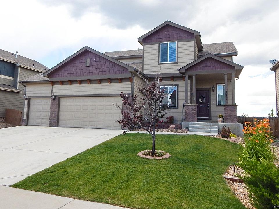 1st image of 2669 Bridle Dr