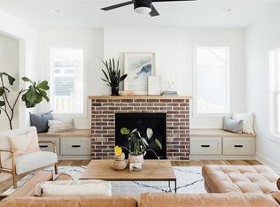 1036 SW Armie St, Lees Summit, MO 64081