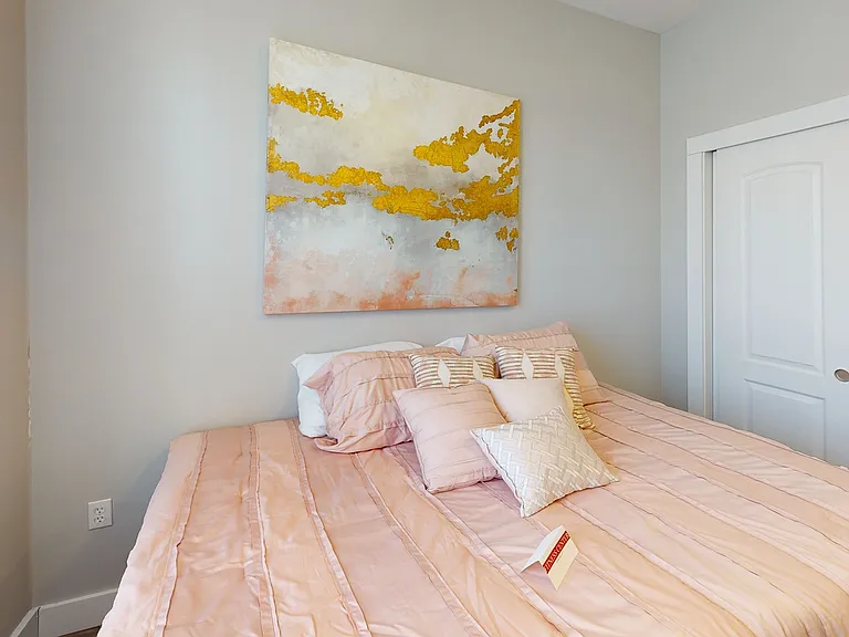 The-Quarters-Bloomington-4-BED-4-BATH-Bedroom-5