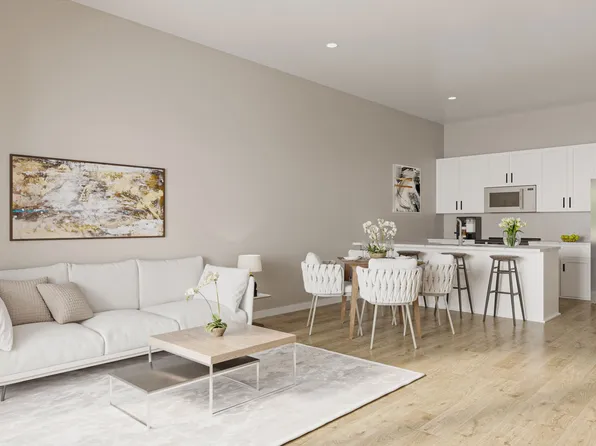 1310 Murphy St #104, Des Moines, IA 50309