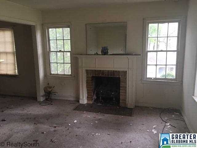 2nd image of 9004 Beverly Dr