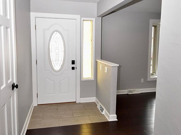 4th image of 4826 S Farm Road 141