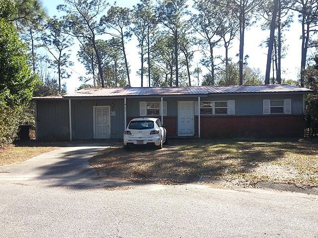 1st image of 1 Saratoga Ct