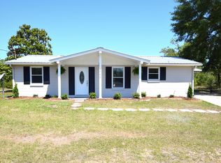 1752 Cara Ct, Chipley, FL 32428