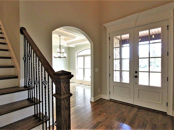 2nd image of 717 Farmington Drive 146 #C-lot 146