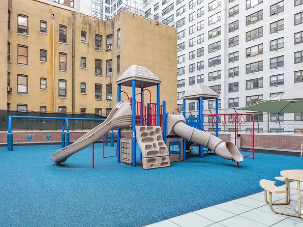 422 East 72nd Street image 57 of 57