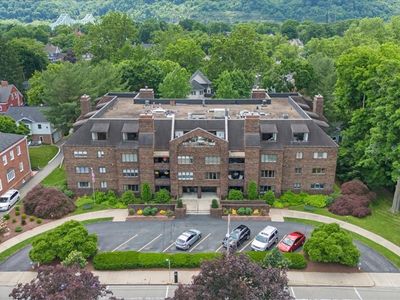 316 Beaver St APT 402, Sewickley, PA, 15143