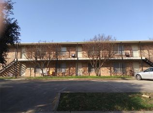 802 W Oak St APT 2, Denton, TX 76201