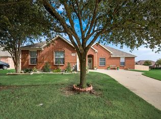 6617 Mill Valley Dr, Midlothian, TX 76065