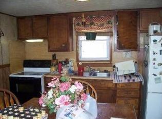 189 B Sparks Rd, Edmonton, KY 42129