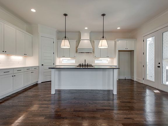 4th image of 4018 Woodmont Blvd #A