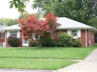 346 Gayle Dr, Sheffield Lake, OH