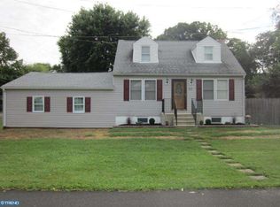 317 Spring Ave, Croydon, PA 19021