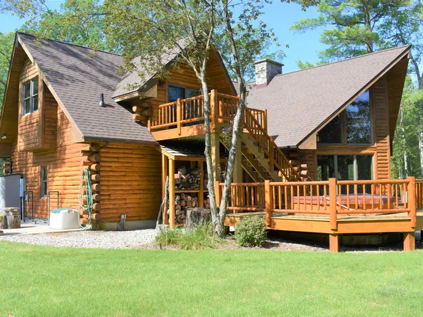 7010 S Pine Ave, Newaygo, MI 49337