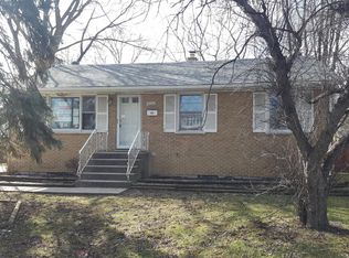 8042 Richard St, Highland, IN 46322