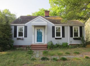 107 E Hampton St, Camden, SC 29020