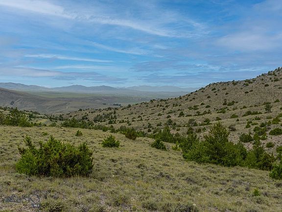 2nd image of Nhn Milligan Canyon Rd
