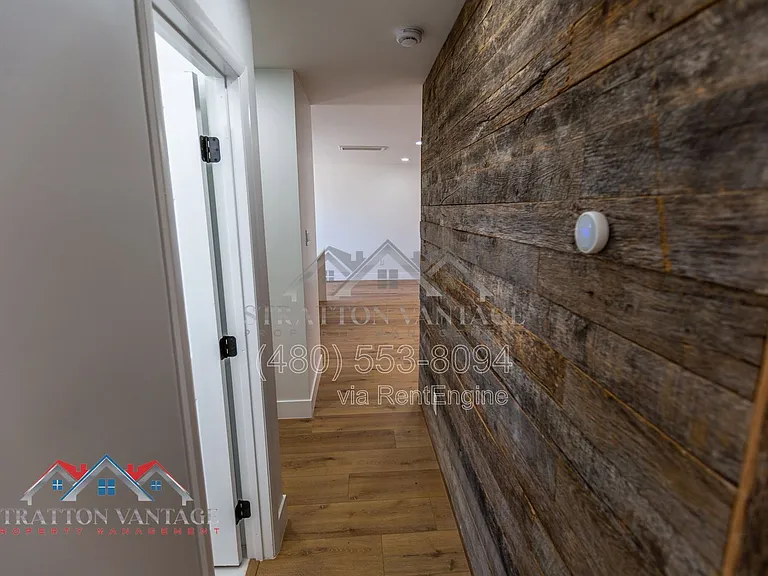 4826 E Avalon Dr — Photo 17