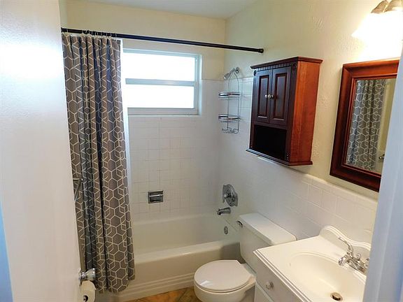 5th image of 737 Hummingbird Way APT 15