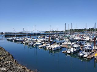SE Bay Blvd #M10, Newport, OR 97365