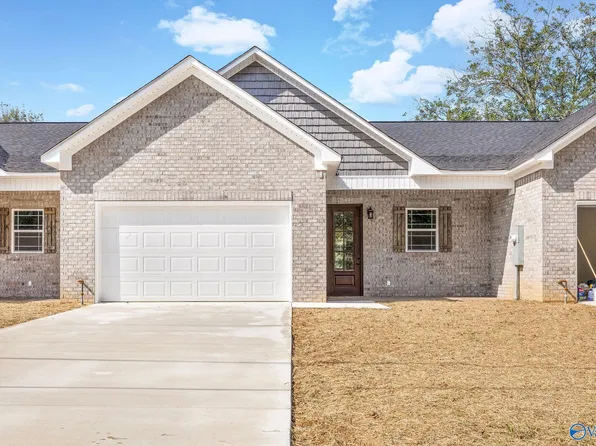 217 S Snead St #C, Boaz, AL 35957