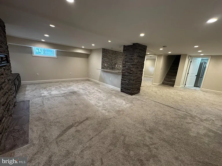 513 Whittier St NW — Photo 18