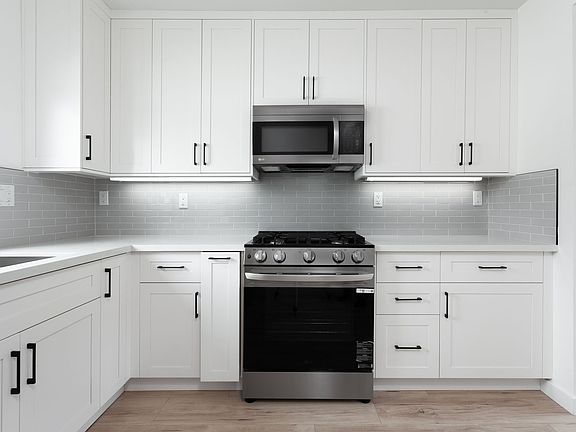 5th image of 1319 S Saint Andrews Pl APT 7