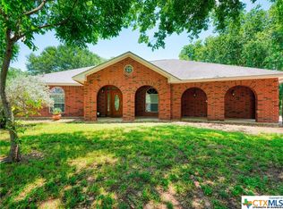 175 Turtle Ln, Seguin, TX 78155