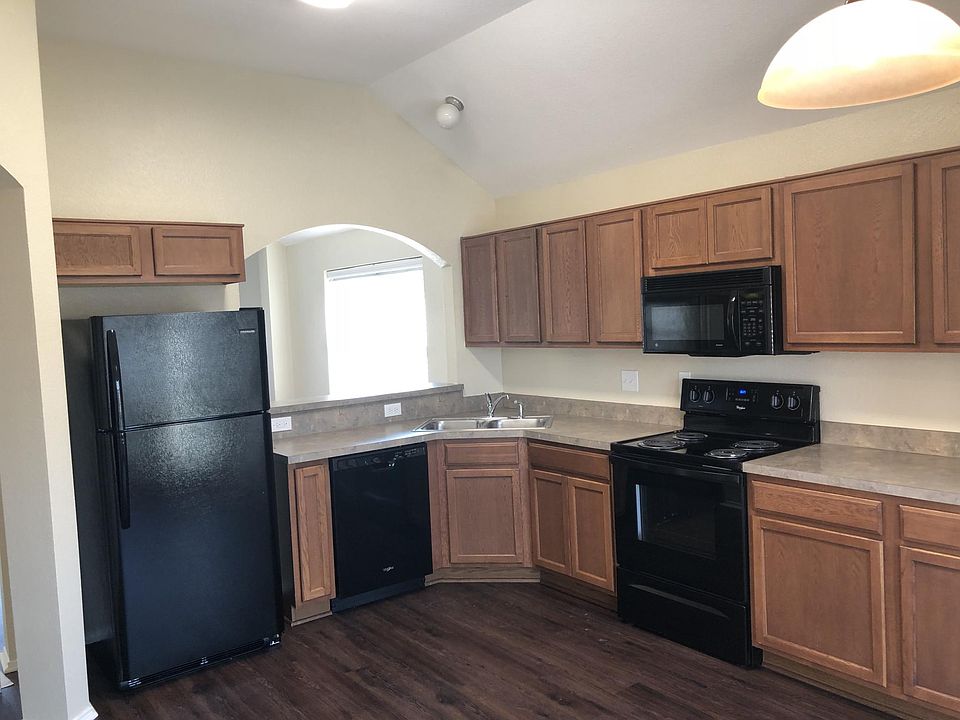 1st image of 1105 Trinidad Dr