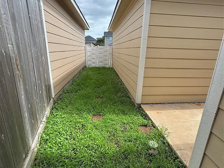 20507 Providence Point Dr — Photo 30